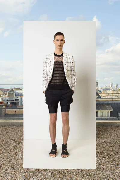 Look 7